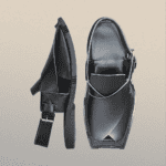 Close-up of the Karachi Gezri Black Chappal's leather bag texture