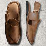 Hand-stitched ankle strap on the Peshawari Bera Chappal