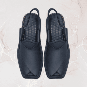 Rounded-toe design of the Peshawari Lefty Gol in High Kurrum leather