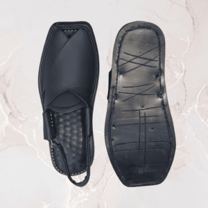Rounded-toe design of the Peshawari Lefty Gol in High Kurrum leather